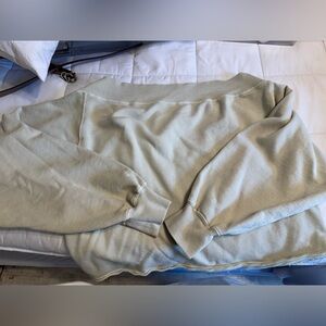 Free people Cozy light green Sweatshirt